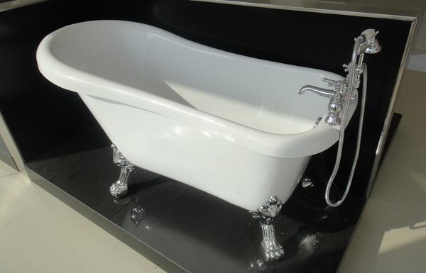 1500mm 1600mm 1700mm acrylic slipper clawfoot tub with faucet